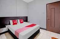 Bedroom OYO 90370 Habibie Homestay Syariah