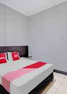 BEDROOM OYO 90370 Habibie Homestay Syariah