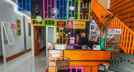 Lobby 2 OYO 90374 De' Orange Syariah