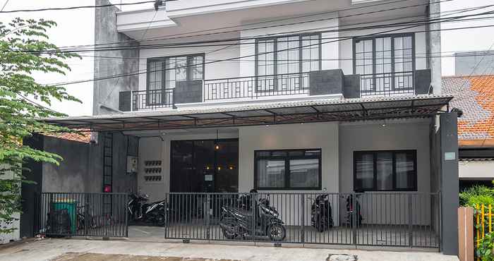 Exterior Ngagel Residence Surabaya
