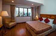 Bilik Tidur 4 Garden View Court Suites