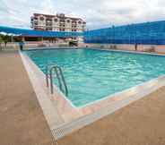 Swimming Pool 7 Pangsawan Place Resotel