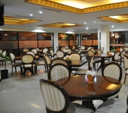 Ruangan Fungsional 3 Hotel Yusro Jombang (Family Hotel) Restaurant & convention