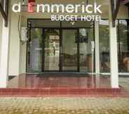 Exterior 2 d'Emmerick Budget Hotel Salatiga