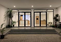 Exterior 5 Ra Inn Kemang