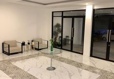 Lobby 4 Ra Inn Kemang