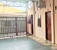 Lobby 6 INE HOUSE SYARIAH