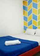 BEDROOM OYO 90392 Joy House & Cafe Syariah