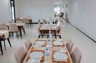 Restaurant Azka Hotel Managed by Salak Hospitality