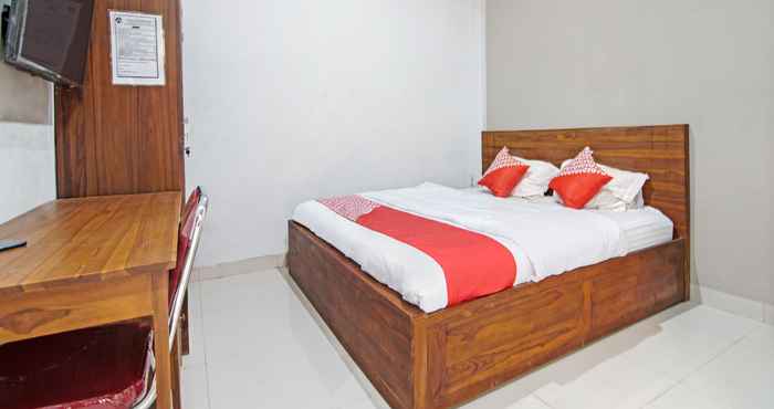 Kamar Tidur OYO 91066 Wisma Cemara