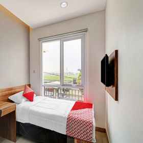 Bedroom1OYO 90398 Socialite Residence Hotel,达耶科洛特飯店