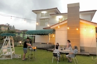 Entertainment Facility Woodhill Villa Kota Bunga by Citrus House