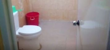 客室内バスルーム 6 Villa Gayatri Pasuruan