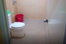 客室内バスルーム Villa Gayatri Pasuruan