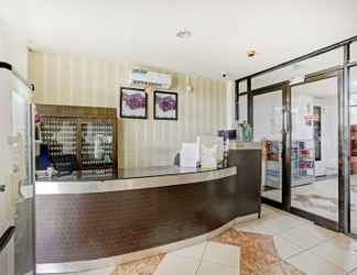 Sảnh chờ 2 PW Suites Samarinda