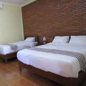 Griya Syariah Sukatno 1, Hotel Majaksingi