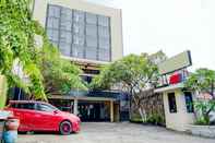 Exterior OYO 90425 Hotel 22