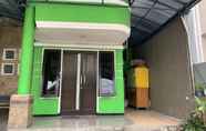 Bangunan 5 OYO 90427 Greenhouse Homestay Syariah