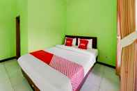 ห้องนอน OYO 90448 Hotel Indah Savana Pangandaran