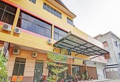 Luar Bangunan 3 SPOT ON 90418 Akasia Hotel Syariah