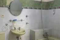 Toilet Kamar Indraloka Guest House