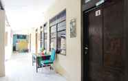 Lobi 7 Batik Trinidar Homestay