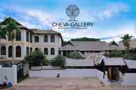 Bên ngoài Cheva Gallery