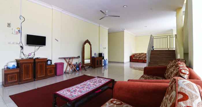 Lobi Surya Homestay