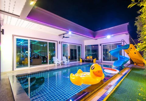 Swimming Pool Chole Pool Villa Pattaya