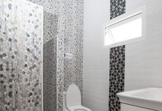 Toilet Kamar 5 Hawkeye Pool Villa Pattaya