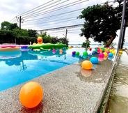 Swimming Pool 2 Kohchang Fuengfah Villa&Bungalow