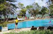 Kolam Renang 3 Grand Beach Hotel