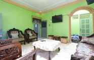 Bedroom 4 Waroeng Transit & Depary Homestay