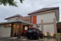 Bangunan Tienery Guest House