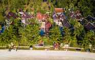 Nearby View and Attractions 2 Baan Tao Talay (Dhevatara Cove)