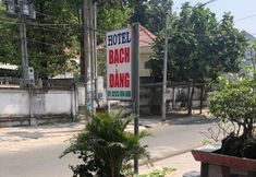 Exterior 2 Bach Dang Hotel