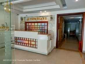 Lobi 4 White Palace 2 Hotel