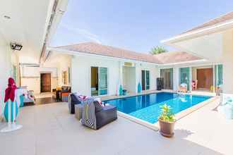Kolam Renang 4 Luxxbella Luxury Private Villa