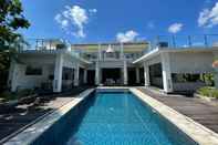 Swimming Pool  Villa Clara Bali