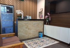 Lobi 2 OYO 90274 Wadi Isfa Inn