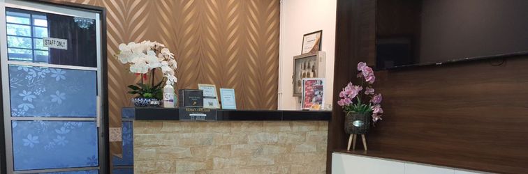 Lobi OYO 90274 Wadi Isfa Inn