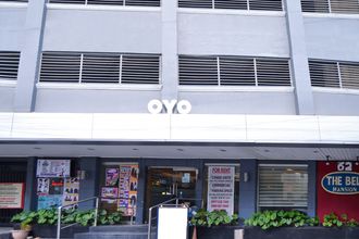 Luar Bangunan 4 Super OYO 791 Bell Mansion