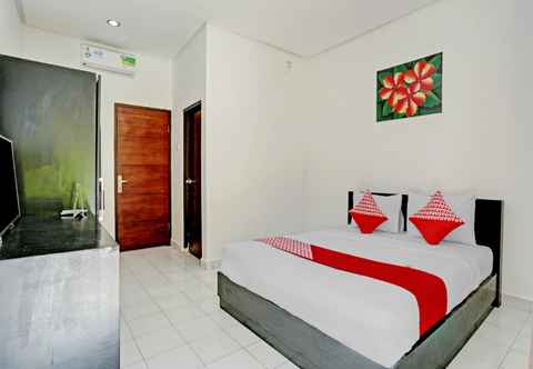 Bedroom OYO 90456 Moh Yamin Residence