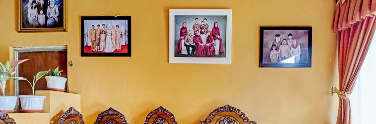 Lobby OYO 90454 Adinda Homestay Cibodas Lembang