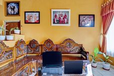 Lobby OYO 90454 Adinda Homestay Cibodas Lembang