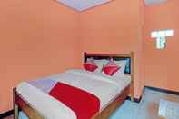 Kamar Tidur OYO 90454 Adinda Homestay Cibodas Lembang