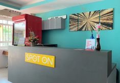Lobby 6 SPOT ON 90283 27 Muntri