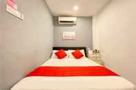 Kamar Tidur SPOT ON 90283 27 Muntri