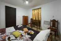 Kamar Tidur Southpoint Hostel And Restobar