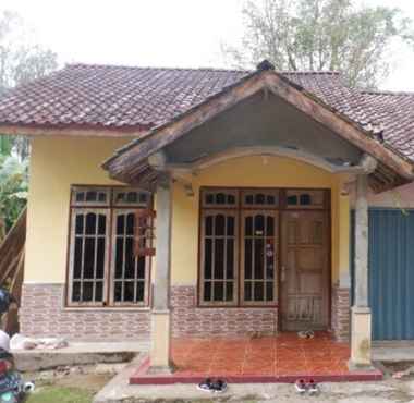 Exterior 2 Kriwil Homestay